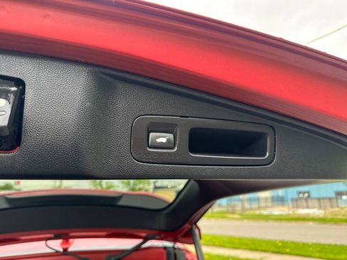 Used 2021 Honda CR-V Touring image 19