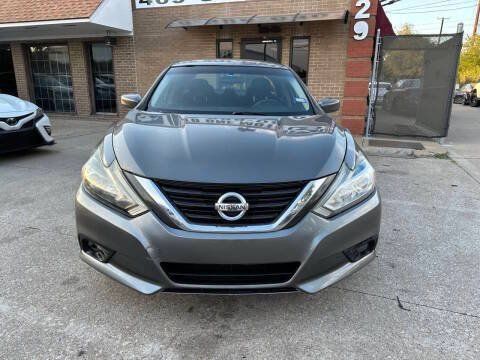 Used 2016 Nissan Altima 2.5 SR FWD image 2