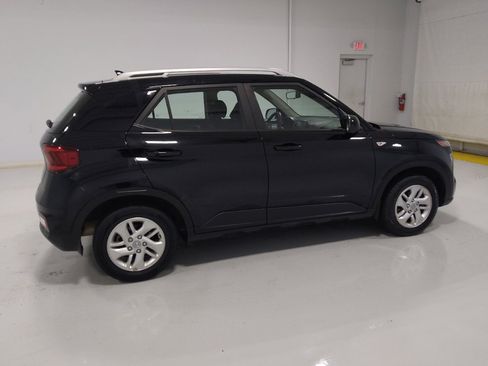 Used 2020 Hyundai Venue SEL w/ Convenience Package image 10