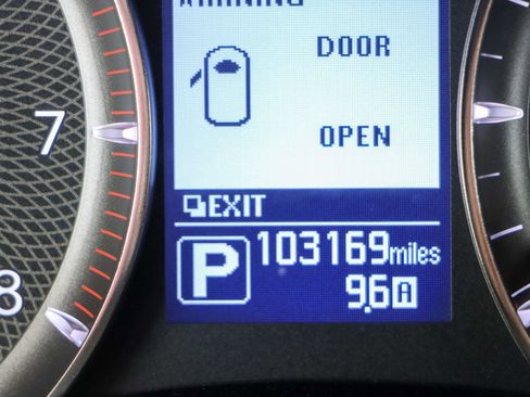 Used 2019 INFINITI QX80 Luxe w/ All-Season Package image 17