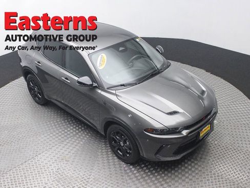 Used 2024 Dodge Hornet R/T w/ R/T Blacktop Package image 3