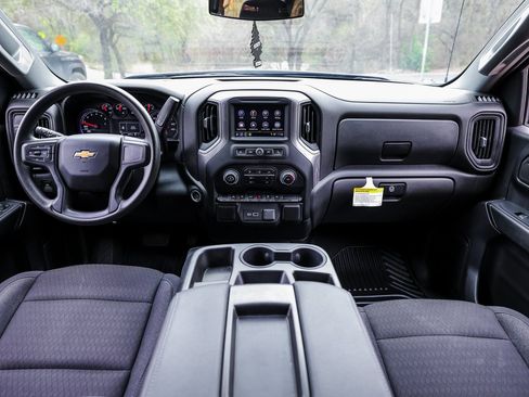 Used 2022 Chevrolet Silverado 1500 Custom image 26
