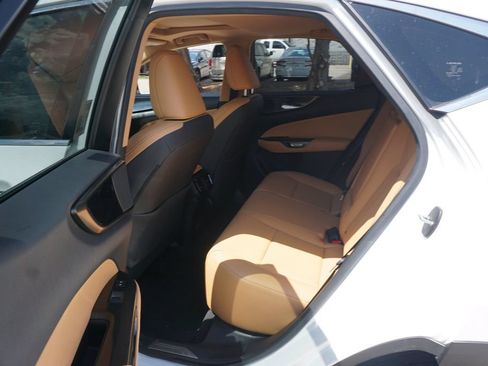 Used 2024 Lexus NX 250 FWD image 16