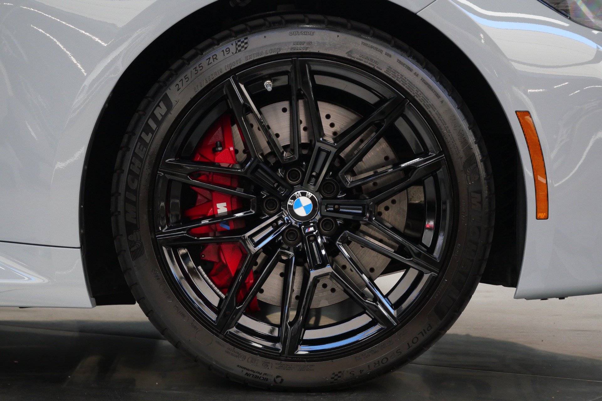Used 2026 BMW M2 w/ Lighting Package RWD image 39