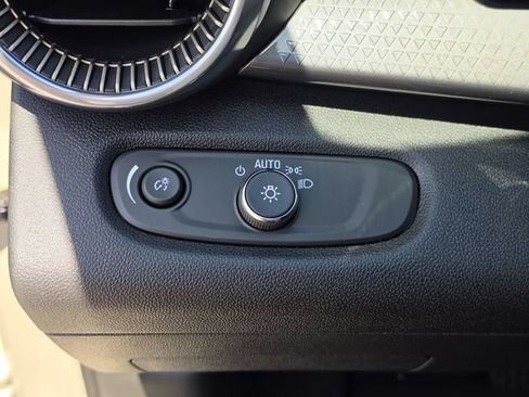New 2026 Chevrolet Trax ACTIV w/ Driver Confidence Package FWD image 28