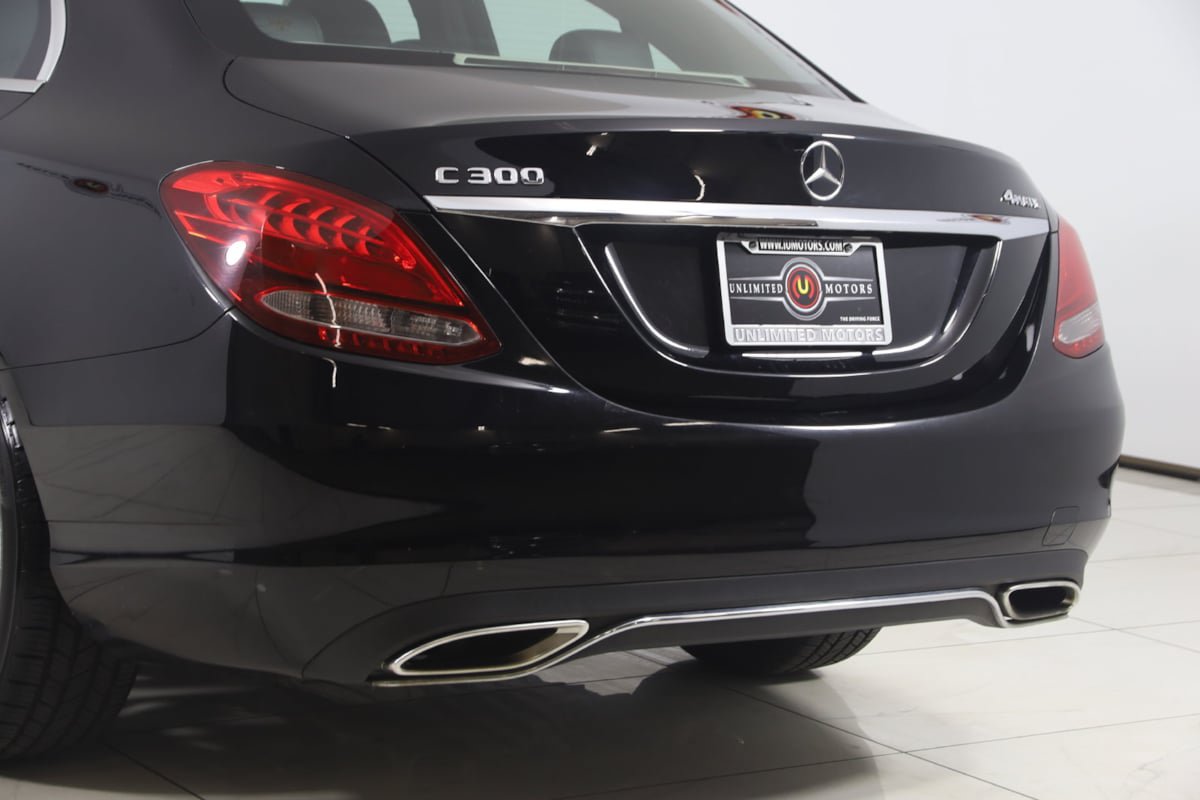 Used 2017 Mercedes-Benz C 300 4MATIC Sedan image 21