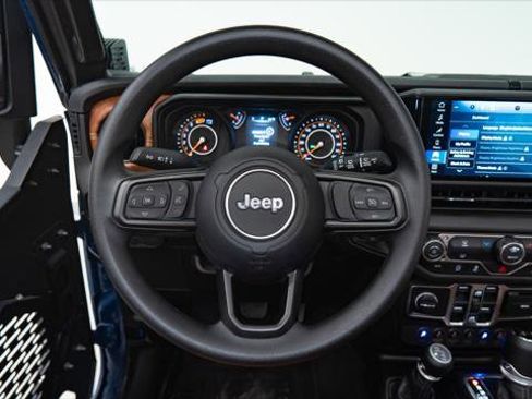 Used 2026 Jeep Wrangler Unlimited Sport image 39
