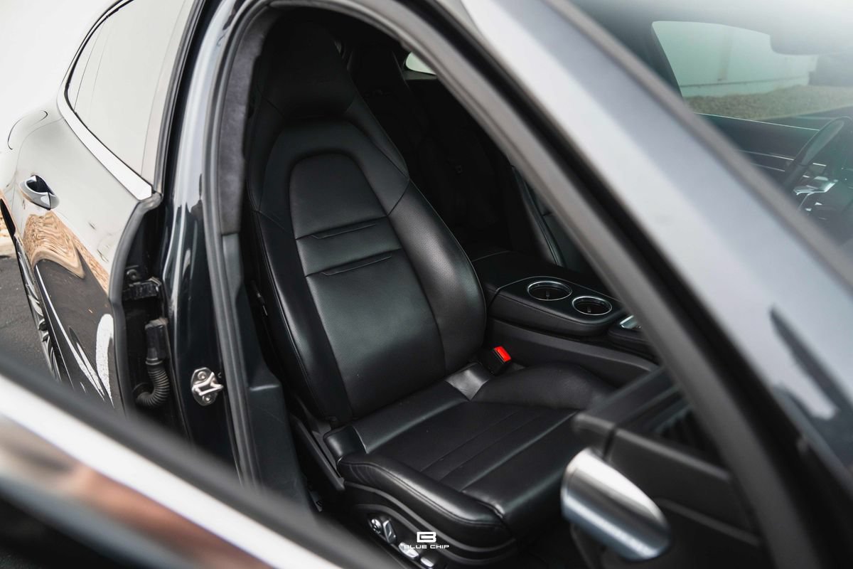 Used 2018 Porsche Panamera Turbo Sport Turismo AWD/4WD image 25