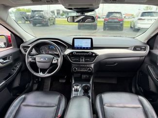 Certified 2022 Ford Escape SEL FWD video 2