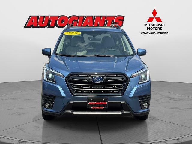 Used 2024 Subaru Forester Premium AWD/4WD image 6
