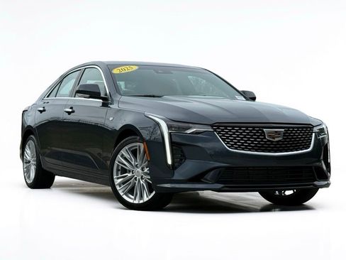 Certified 2025 Cadillac CT4 Premium Luxury image 2