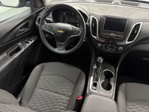 Used 2020 Chevrolet Equinox LT image 19