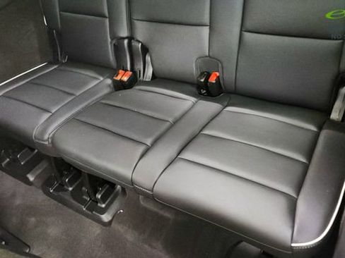 Used 2026 Cadillac Escalade Sport w/ LPO, ONYX Package AWD/4WD image 32