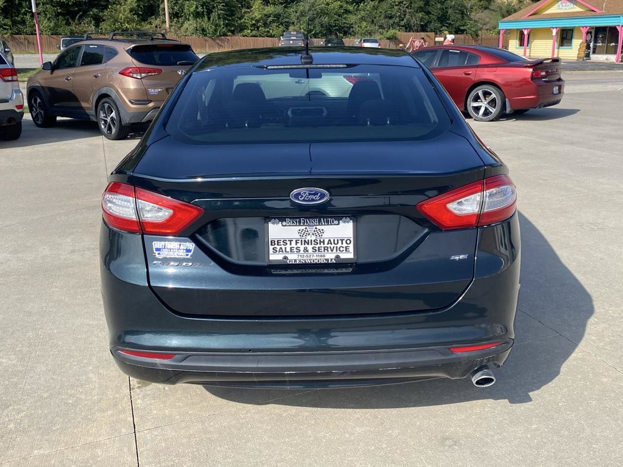 Used 2014 Ford Fusion SE FWD image 7