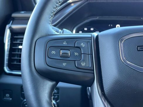 Used 2025 GMC Sierra 1500 Denali Ultimate image 38