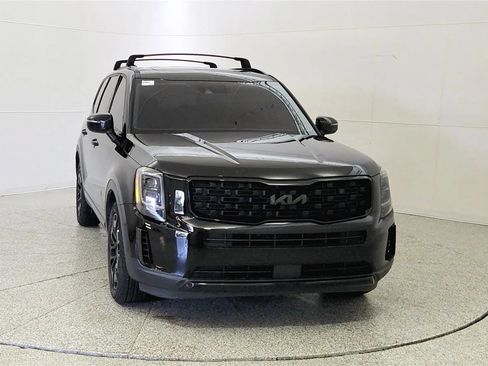 Used 2022 Kia Telluride EX w/ EX Premium Package AWD/4WD image 2