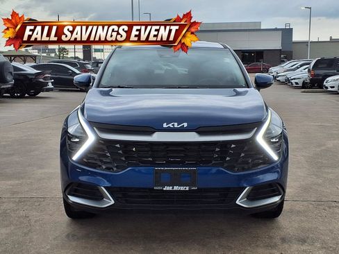 Used 2024 Kia Sportage EX FWD image 7