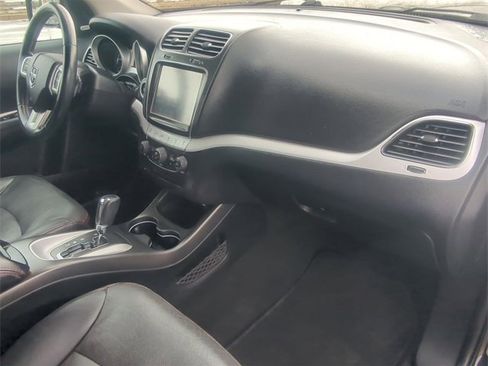 Used 2019 Dodge Journey GT image 26