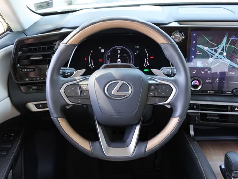 Used 2024 Lexus RX 350 w/ Convenience Package AWD/4WD image 17