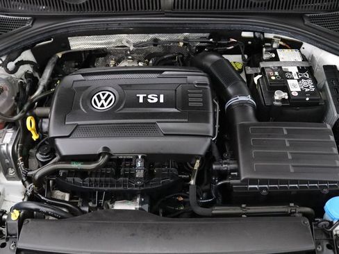 Used 2024 Volkswagen Jetta GLI 40th Anniversary Edition FWD image 27