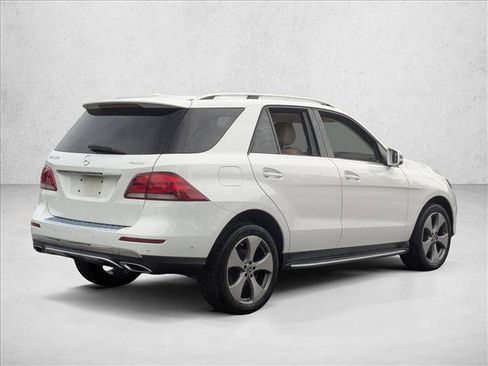 Used 2017 Mercedes-Benz GLE 350 4MATIC image 5