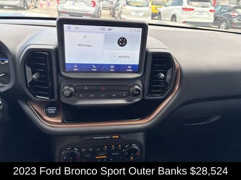 Used 2023 Ford Bronco Sport Outer Banks w/ Tech Package AWD/4WD image 12