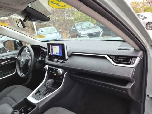 Used 2023 Toyota RAV4 XLE image 11
