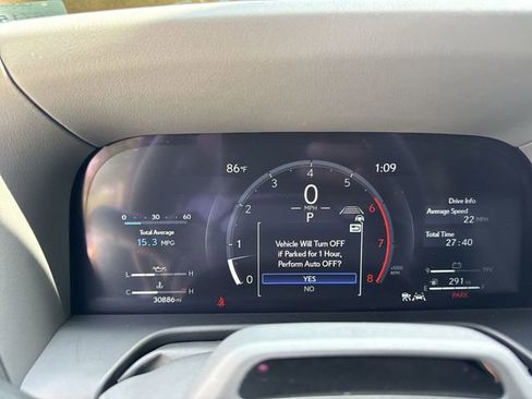 Used 2024 Lexus GX 550 w/ Accessory Package (31) image 15