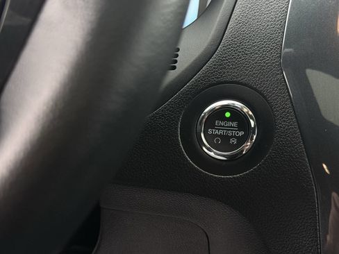 Used 2018 Ford Explorer Sport image 29