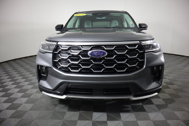 Certified 2025 Ford Explorer Platinum w/ Ultimate Package AWD/4WD image 11