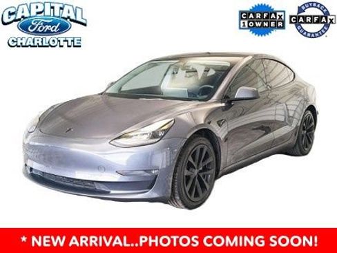 Used 2022 Tesla Model 3 Long Range AWD/4WD image 2
