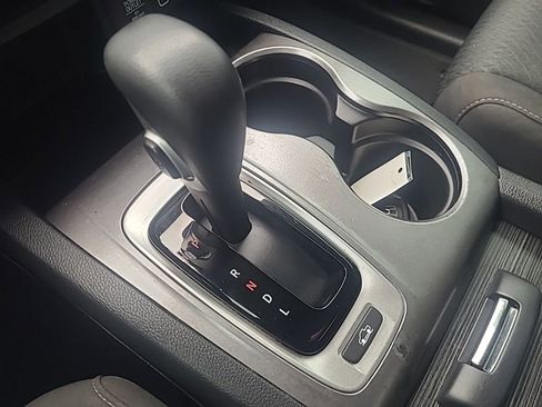 Used 2019 Honda Ridgeline Sport image 17