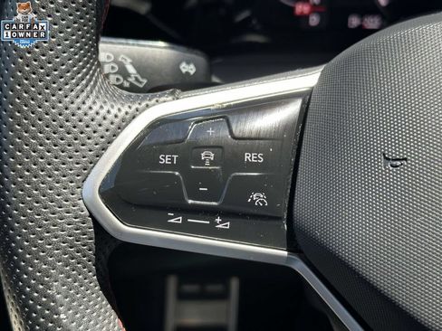 Used 2023 Volkswagen GTI 40th Anniversary Edition FWD image 20