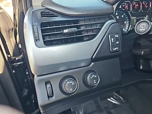 Used 2020 Chevrolet Tahoe LT image 21