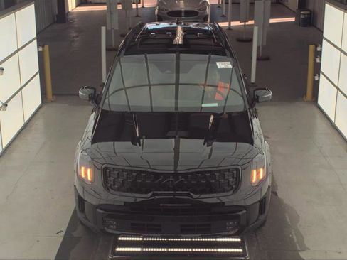 Used 2025 Kia Telluride SX Prestige X-Line image 8