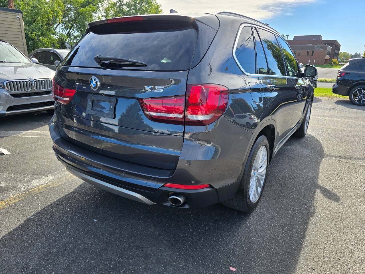 Used 2017 BMW X5 xDrive35i AWD/4WD image 3