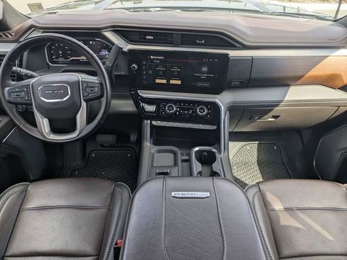 Used 2024 GMC Sierra 2500 Denali w/ Denali Reserve Package image 15