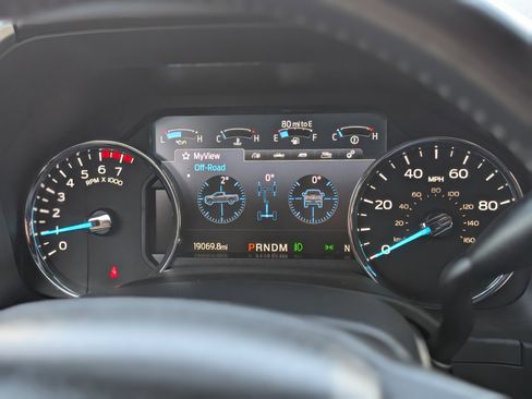 Used 2022 Ford F350 Lariat w/ Lariat Ultimate Package image 18