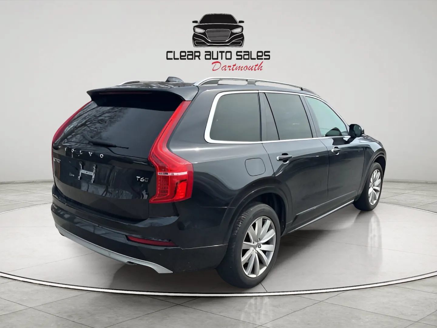 Used 2016 Volvo XC90 T6 Momentum AWD/4WD image 4