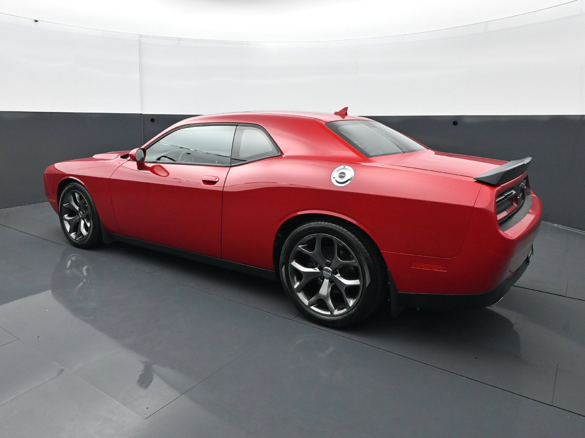 Used 2015 Dodge Challenger SXT Plus w/ Sound Group II RWD image 4