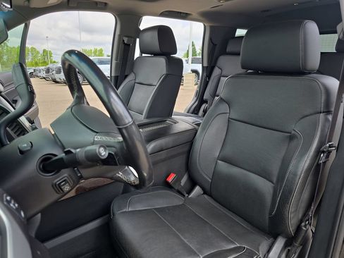 Used 2016 GMC Yukon SLT AWD/4WD image 18