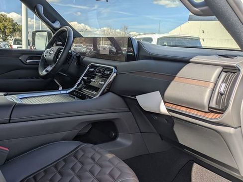 New 2026 Nissan Armada Platinum image 33