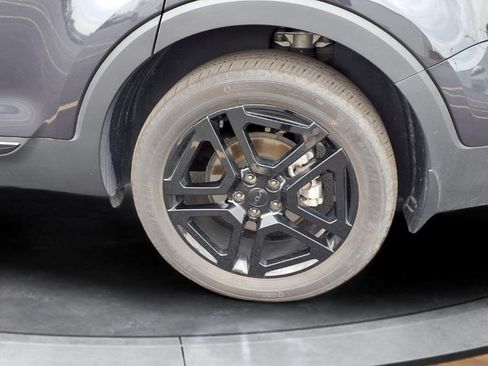 Used 2025 Kia Telluride EX X-Line AWD/4WD image 18
