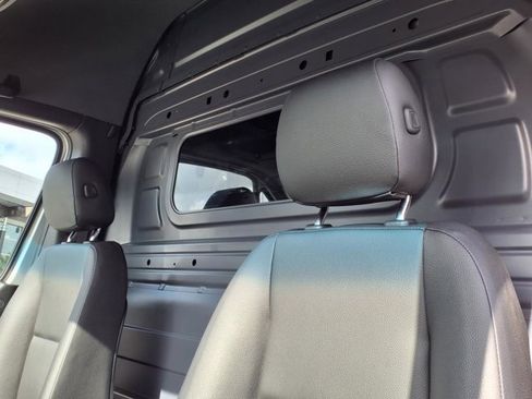 Used 2024 Mercedes-Benz Sprinter 3500 image 15