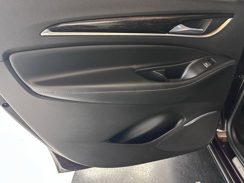 Used 2021 Buick Enclave Avenir w/ Trailering Package, 5000 lbs. image 28