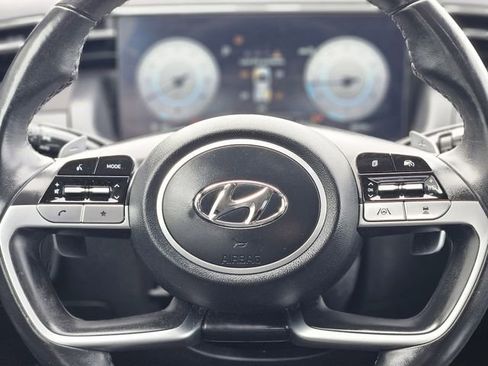Used 2023 Hyundai Tucson Limited image 16