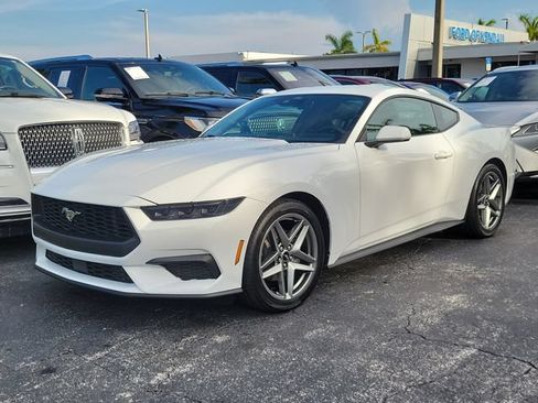 Used 2026 Ford Mustang Coupe RWD image 31