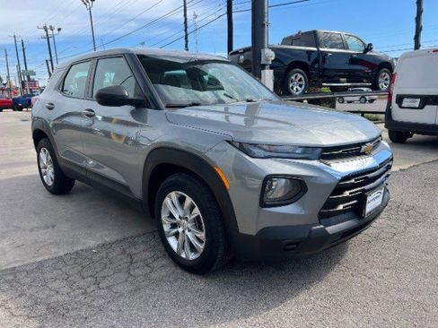Used 2023 Chevrolet TrailBlazer LS image 4