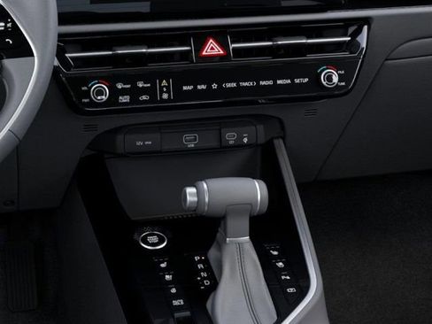 New 2026 Kia Niro SX image 24