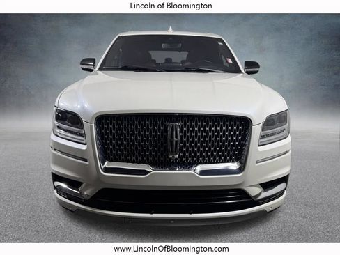 Used 2019 Lincoln Navigator Reserve AWD/4WD image 9